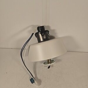 FOR PARTS ONLY -Fan Motor- Hampton Bay Caprice 52" Matte‎ Ceiling Fan White